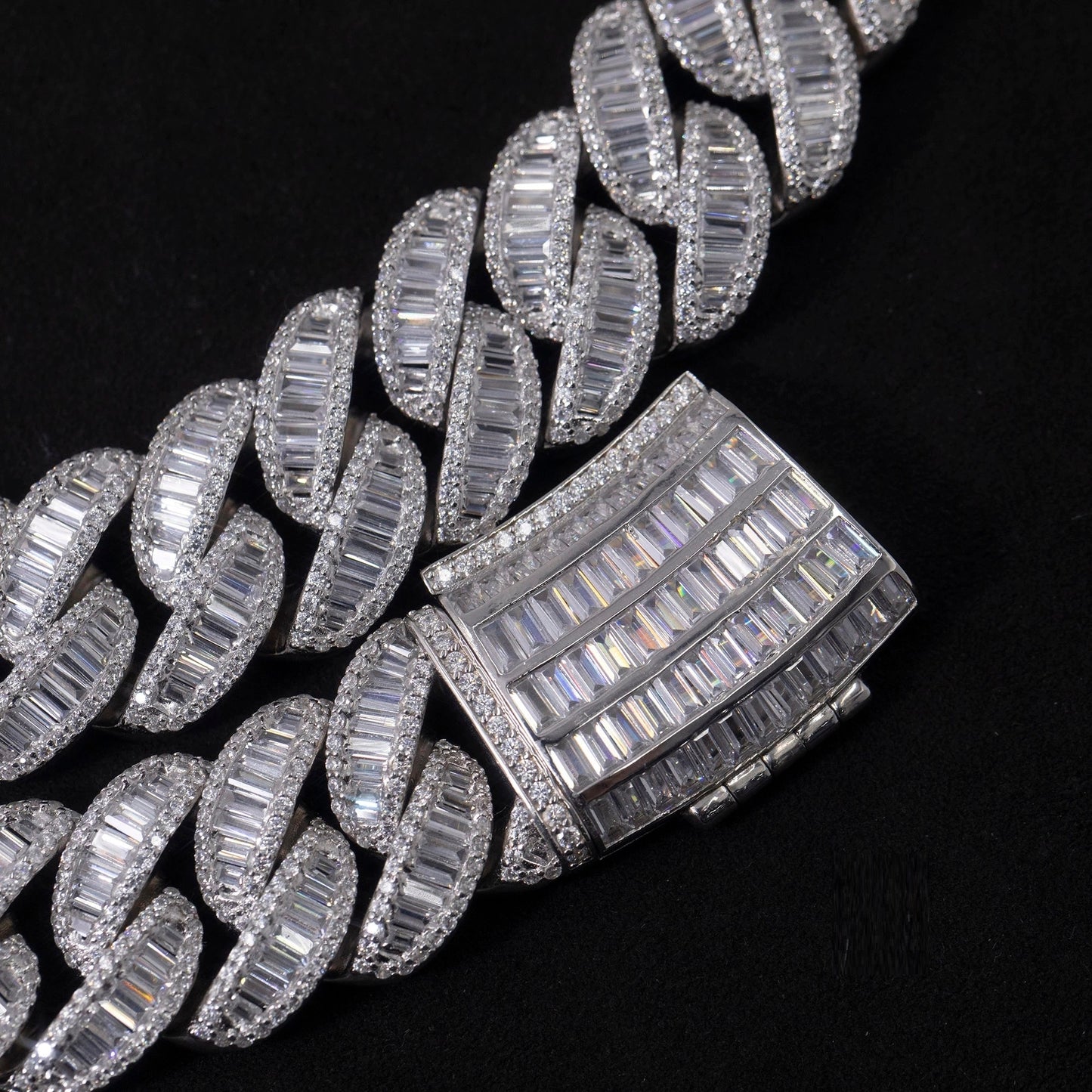 Chunky Big Heavy Necklace