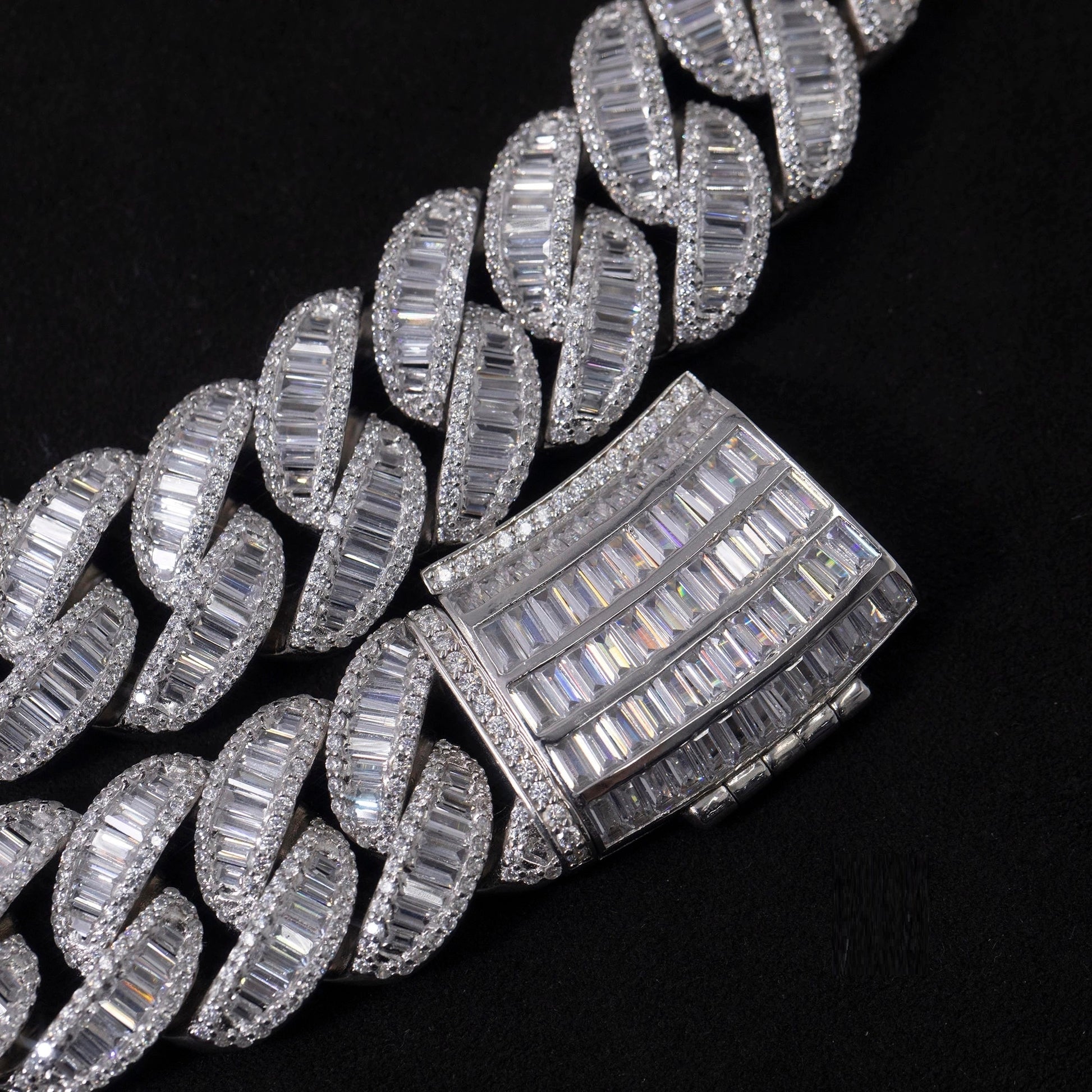 Chunky Big Heavy Necklace