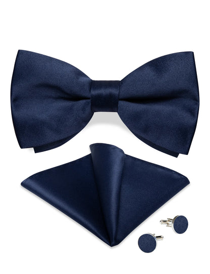 Gold Classic Pre-tied Bowtie