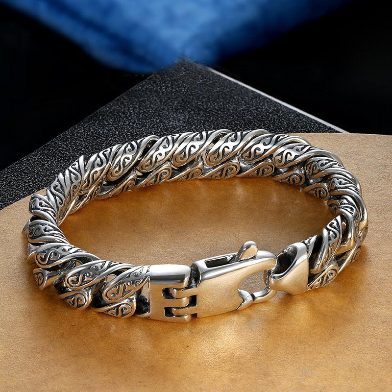 Tang Grass Pattern Bracelet